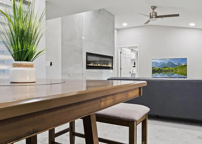 Luxury Paradise Valley Complete Remodel *